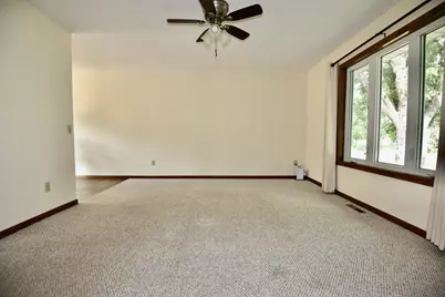 215 7th Street NE, Milaca, MN 56353 - Photo 15