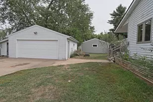 8503 Fawn Lake Dr NE, Stacy, MN 55079 - Photo 5