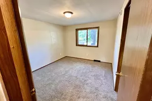 1024 SE 7th St, Grand Rapids, MN 55744 - Photo 9