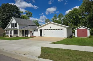300 Kirkwood St E, Lanesboro, MN 55949 - Photo 1