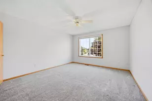 1994 Jan Echo Trail, Eagan, MN 55122 - Photo 9