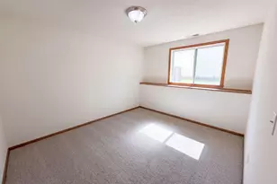 7537 Fairfield Road N, Brooklyn Park, MN 55444 - Photo 15