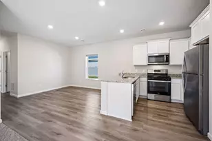 413 Redwood St N, Cambridge, MN 55008 - Photo 9