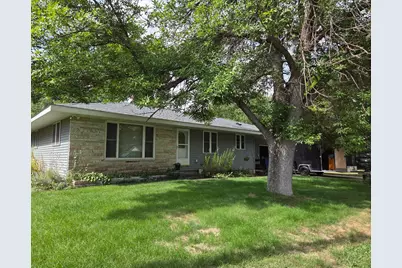 215 1st Avenue SE, Melrose, MN 56352 - Photo 1