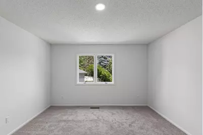 17550 Illinois Court, Lakeville, MN 55044 - Photo 13