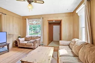 1028 S Cedar Ave, Owatonna, MN 55060 - Photo 3