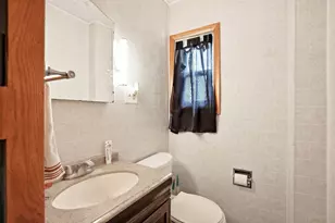 1028 S Cedar Ave, Owatonna, MN 55060 - Photo 27
