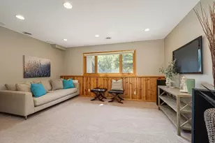 11900 Baypoint Dr, Burnsville, MN 55337 - Photo 19