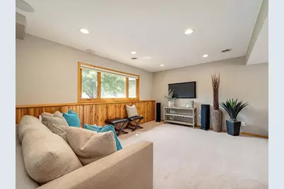 11900 Baypoint Drive, Burnsville, MN 55337 - Photo 17