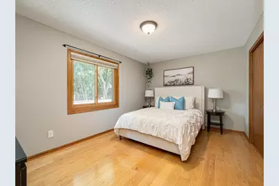 11900 Baypoint Drive, Burnsville, MN 55337 - Photo 13
