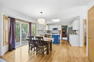 2508 Schneider Ct, Chaska, MN 55318 - Photo 3