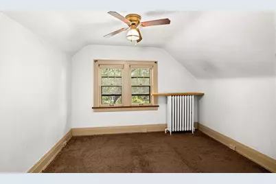 2327 E 4th Street, Duluth, MN 55812 - Photo 23