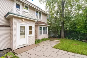 2327 E 4th St, Duluth, MN 55812 - Photo 29