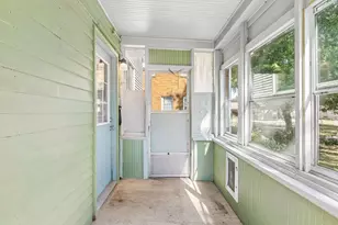524 Harrison Ave, Saint Paul, MN 55102 - Photo 11