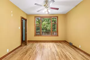 524 Harrison Ave, Saint Paul, MN 55102 - Photo 3