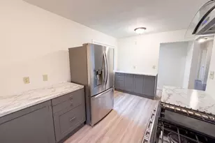 572 11th Ave NW, New Brighton, MN 55112 - Photo 7