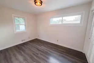 572 11th Ave NW, New Brighton, MN 55112 - Photo 3