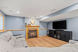 21233 Independence Ave, Lakeville, MN 55044 - Photo 17