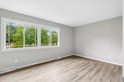 10664 Kyle Avenue N, Brooklyn Park, MN 55443 - Photo 17
