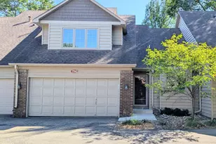 734 Sullivan Way NE, Columbia Heights, MN 55421 - Photo 1