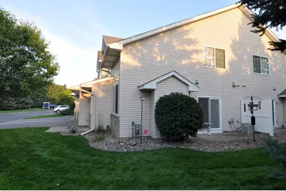 8846 92nd Street S, Cottage Grove, MN 55016 - Photo 3