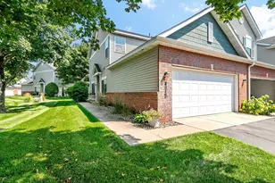 8012 Stratford Cir S, Shakopee, MN 55379 - Photo 1