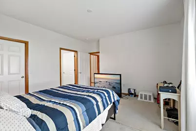 8012 Stratford Circle S, Shakopee, MN 55379 - Photo 21