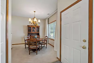 8012 Stratford Circle S, Shakopee, MN 55379 - Photo 33