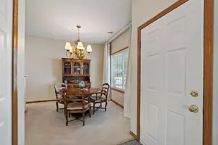 8012 Stratford Cir S, Shakopee, MN 55379 - Photo 33