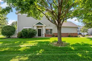 8012 Stratford Cir S, Shakopee, MN 55379 - Photo 5