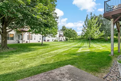 8012 Stratford Circle S, Shakopee, MN 55379 - Photo 7
