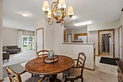 8012 Stratford Circle S, Shakopee, MN 55379 - Photo 31