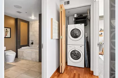 45 University Avenue SE #410, Minneapolis, MN 55414 - Photo 27