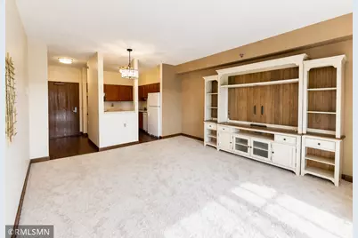 7600 Golden Valley Road #612, Golden Valley, MN 55427 - Photo 3