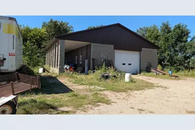 54130 270th Street, Lansing, MN 55912 - Photo 7