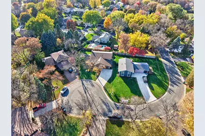7471 Saratoga Drive, Chanhassen, MN 55317 - Photo 31