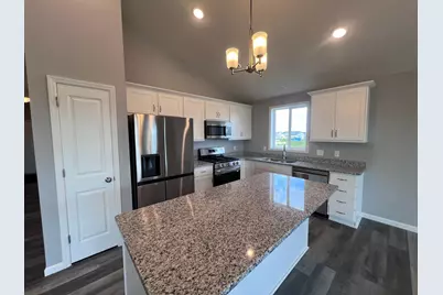 2478 Jacamar Avenue NE, Saint Michael, MN 55376 - Photo 9