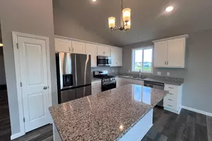 2478 Jacamar Ave NE, Saint Michael, MN 55376 - Photo 9