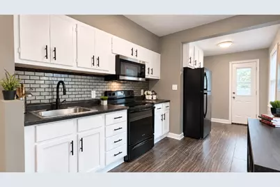 1699 Eustis Street, Lauderdale, MN 55113 - Photo 5