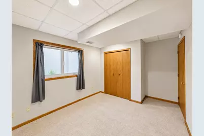 7005 Jocelyn Avenue S, Cottage Grove, MN 55016 - Photo 11