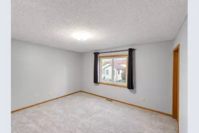 7005 Jocelyn Avenue S, Cottage Grove, MN 55016 - Photo 15