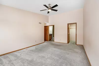 400 Oakland Place NE #9, Austin, MN 55912 - Photo 23