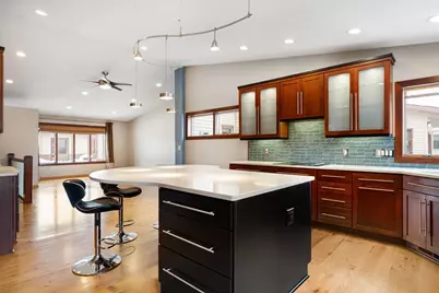 400 Oakland Place NE #9, Austin, MN 55912 - Photo 13