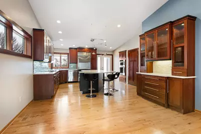400 Oakland Place NE #9, Austin, MN 55912 - Photo 17