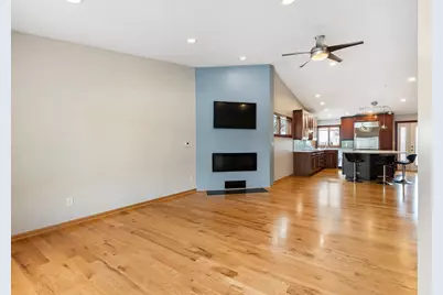 400 Oakland Place NE #9, Austin, MN 55912 - Photo 21