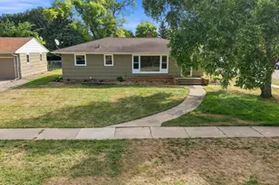 1520 3rd St S, Moorhead, MN 56560 - Photo 29