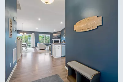 15135 Emory Circle, Apple Valley, MN 55124 - Photo 9