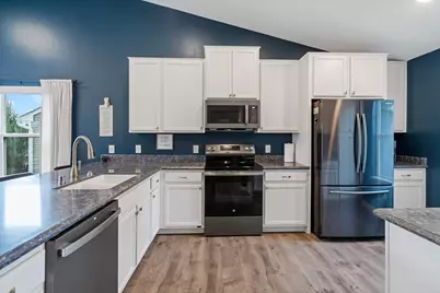 15135 Emory Circle, Apple Valley, MN 55124 - Photo 13