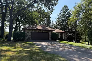 1320 Spring Valley Rd, Golden Valley, MN 55422 - Photo 1