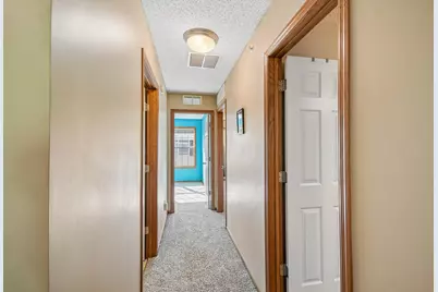 1602 Woodlynn Avenue #2, Maplewood, MN 55109 - Photo 13